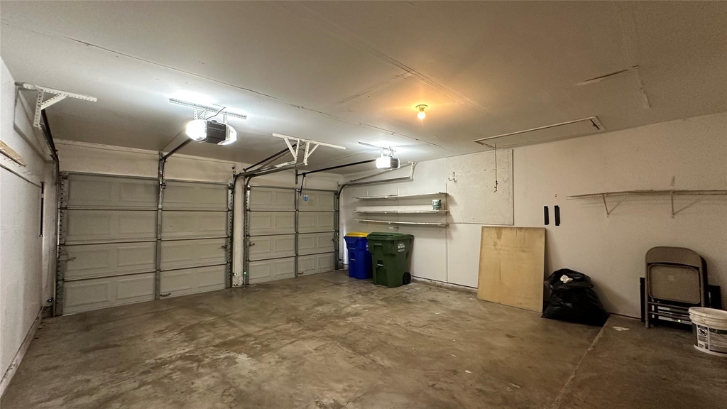 5916 Kary Lynn Drive S - Photo 9