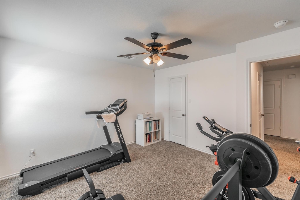 2405 Lupton Street - Photo 18