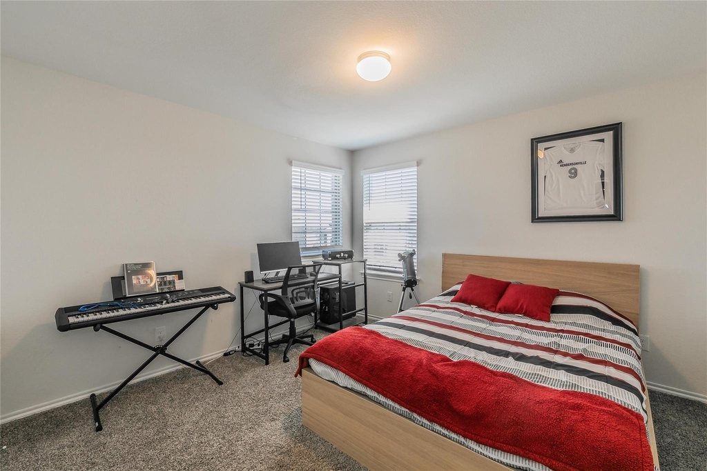 2405 Lupton Street - Photo 15