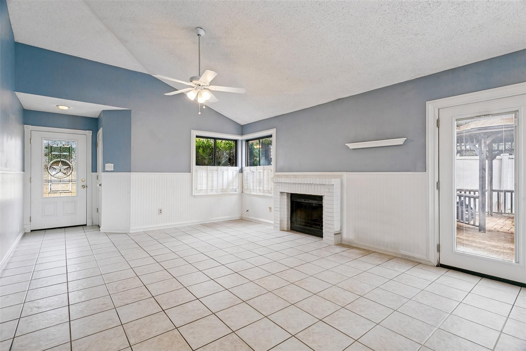 657 Prairie Dell Street - Photo 2
