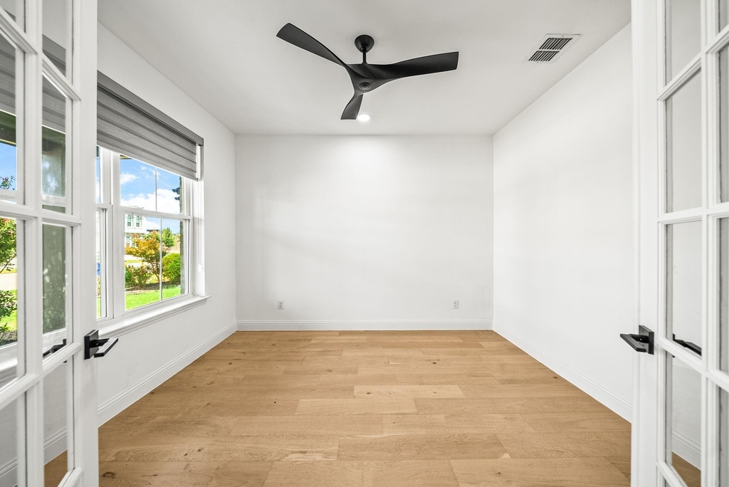 12637 Diamond Creek Drive - Photo 5