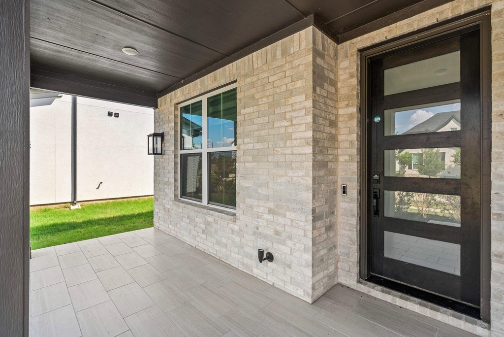 12637 Diamond Creek Drive - Photo 3
