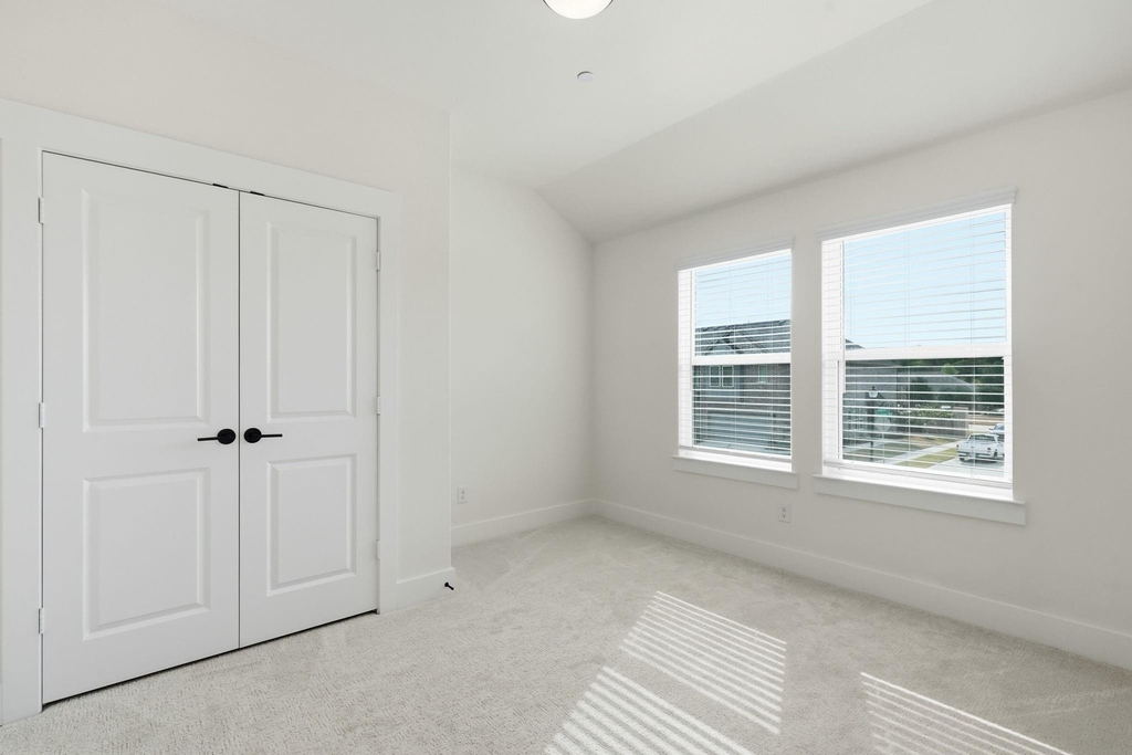 8852 Enclave Way - Photo 15