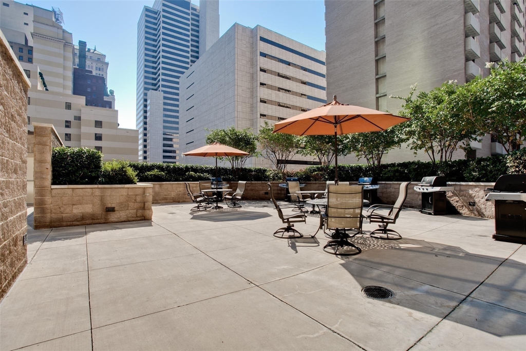1200 Main Street - Photo 24