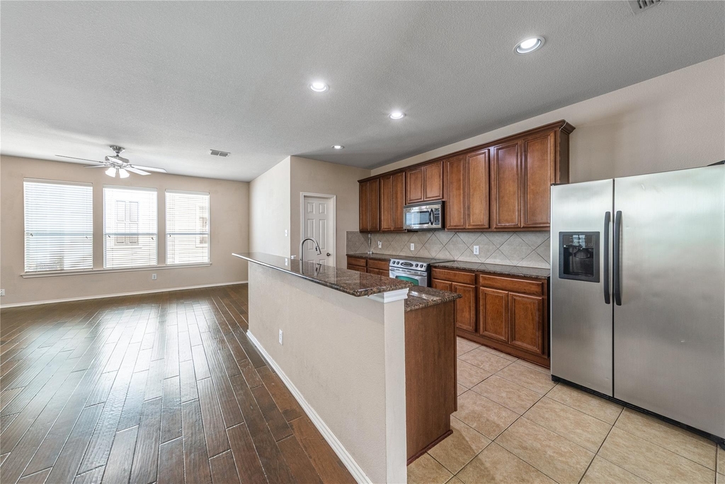 7416 Coronado Avenue - Photo 10