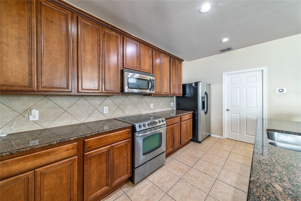 7416 Coronado Avenue - Photo 13