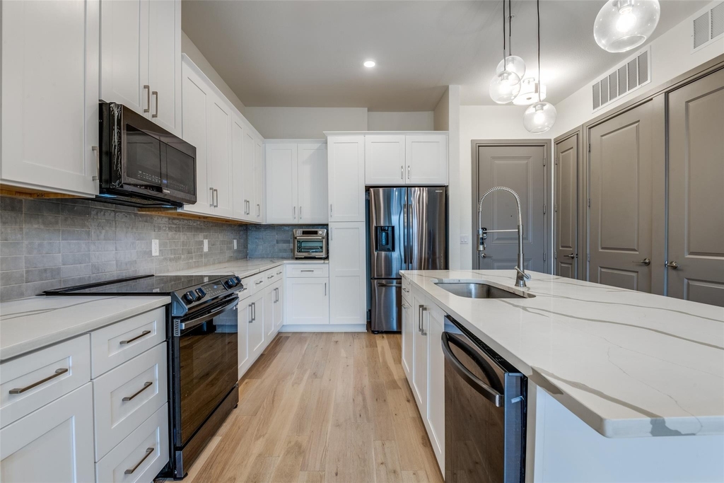 2700 Old Denton Road - Photo 10