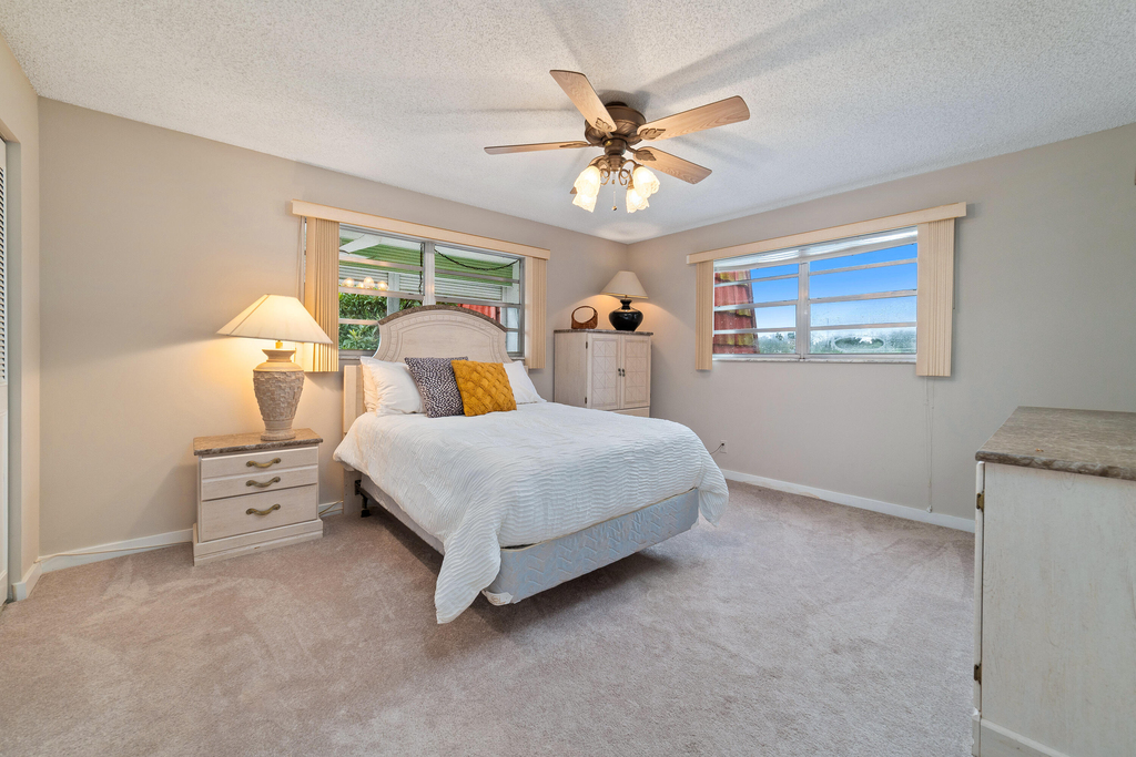 22615 Sw 66th Avenue - Photo 12