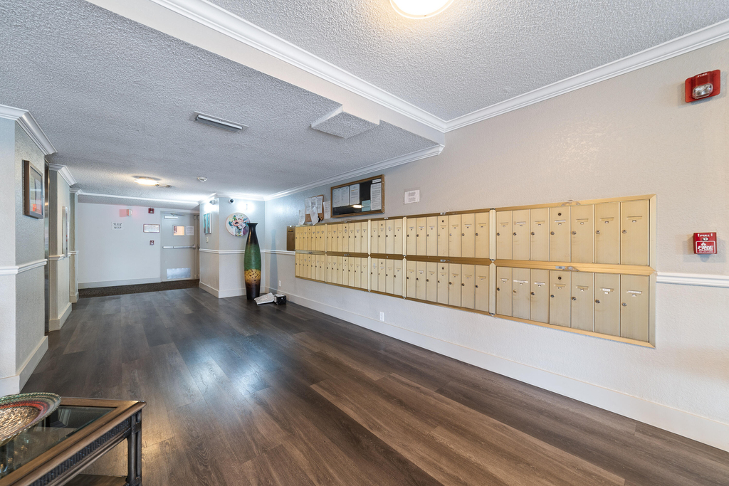 22615 Sw 66th Avenue - Photo 28