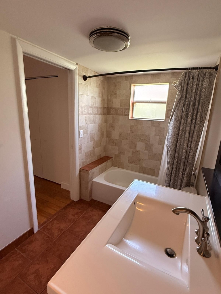 342 Southwind Drive - Photo 4
