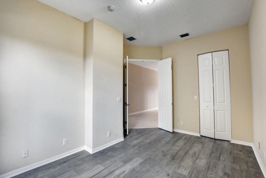 1388 Beacon Circle - Photo 10