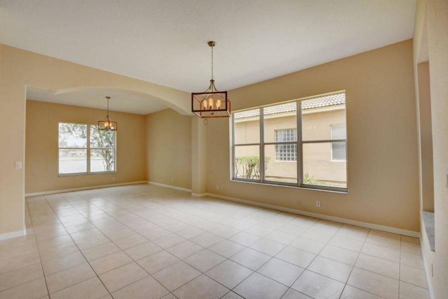 1388 Beacon Circle - Photo 20