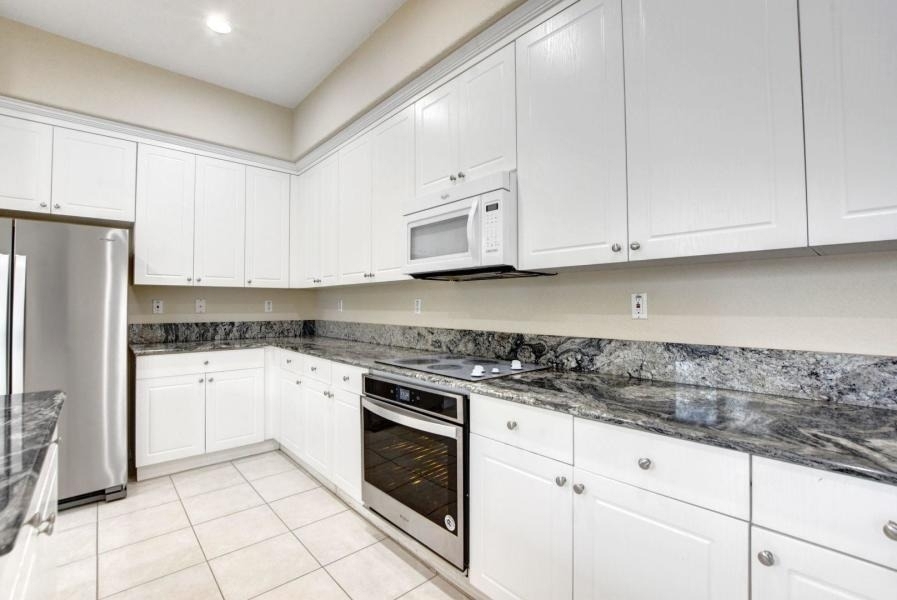 1388 Beacon Circle - Photo 12