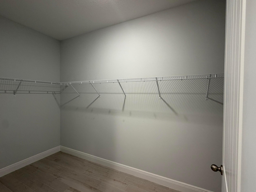 2329 Sw Alminar Street - Photo 2