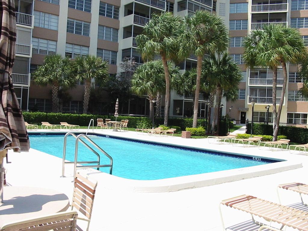 10777 W Sample Road - Photo 7