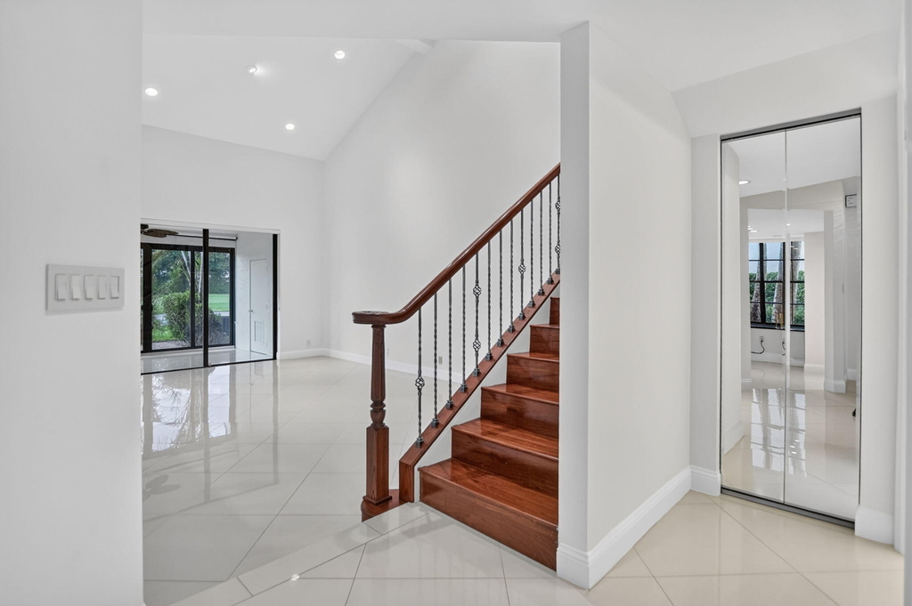 7756 La Mirada Drive - Photo 11