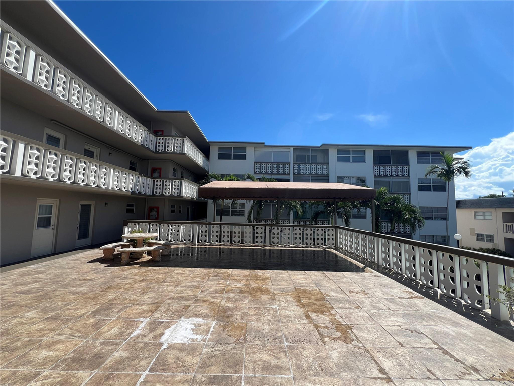 211 Ne 8th Avenue - Photo 11