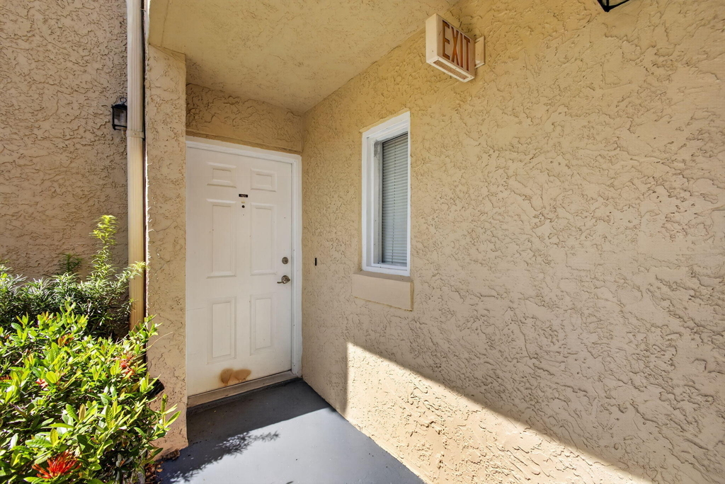 1628 Se Green Acres Circle - Photo 3