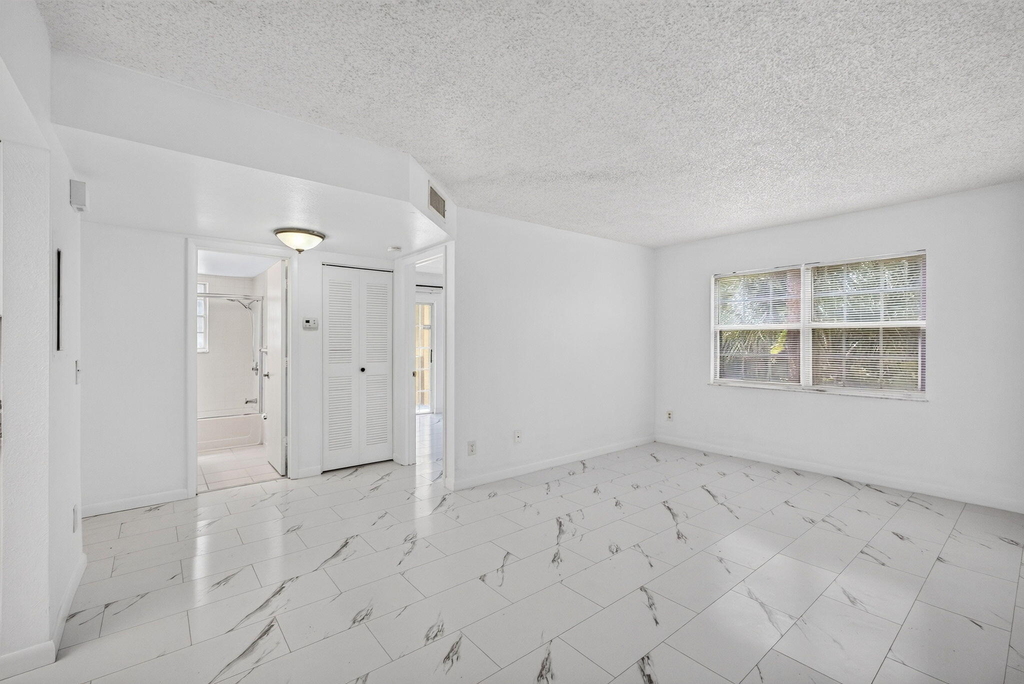 1628 Se Green Acres Circle - Photo 7