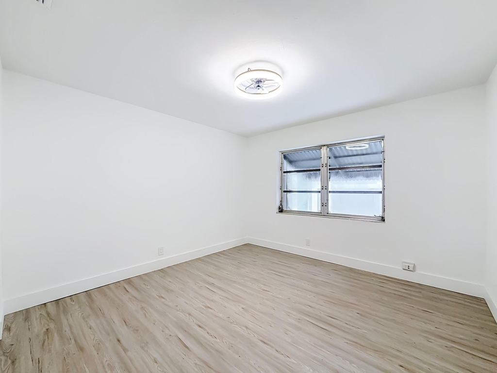 1110 Sw 31st Street - Photo 26