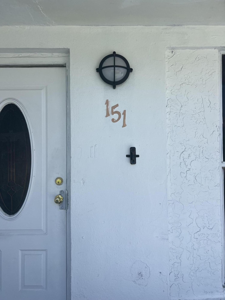 151 Nw 31st Avenue - Photo 2