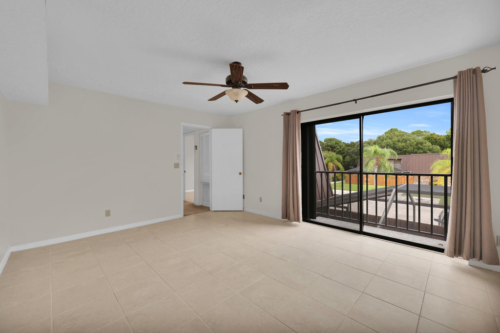 5857 Se Windsong Lane - Photo 26