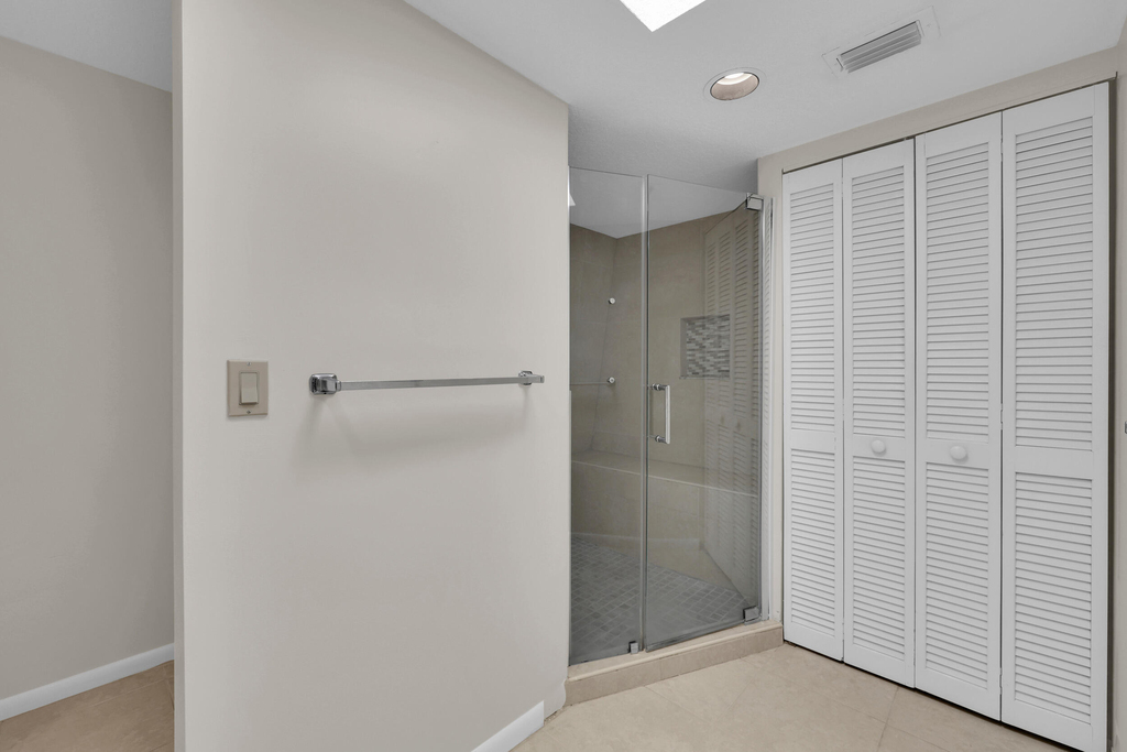 5857 Se Windsong Lane - Photo 29