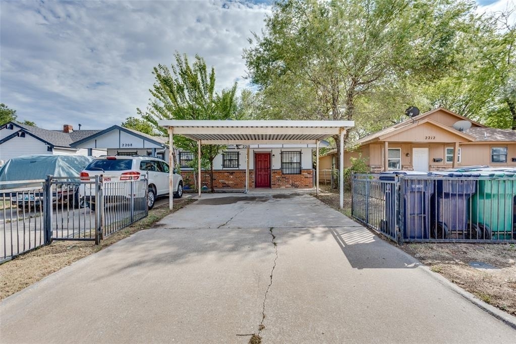 2210 30th Street - Photo 0
