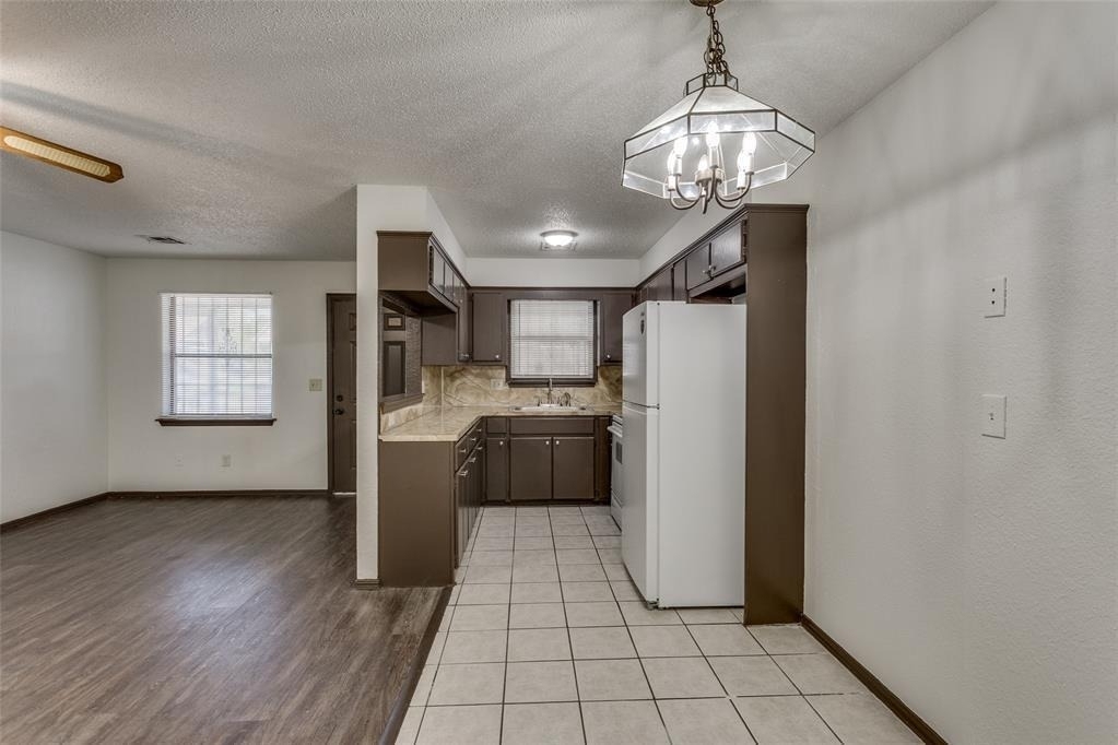 2210 30th Street - Photo 5