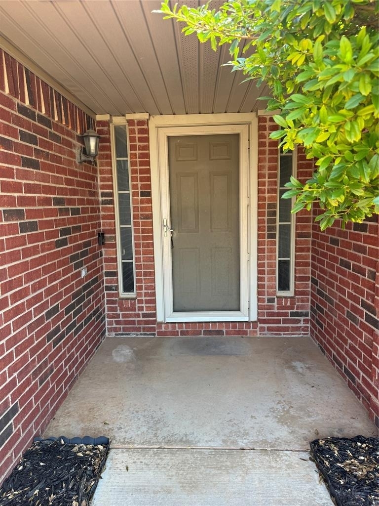 400 S Castle Ridge Lane - Photo 1