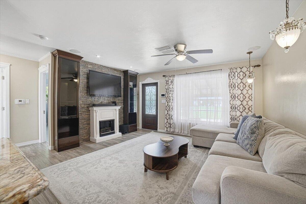 938 Arlington Drive - Photo 11
