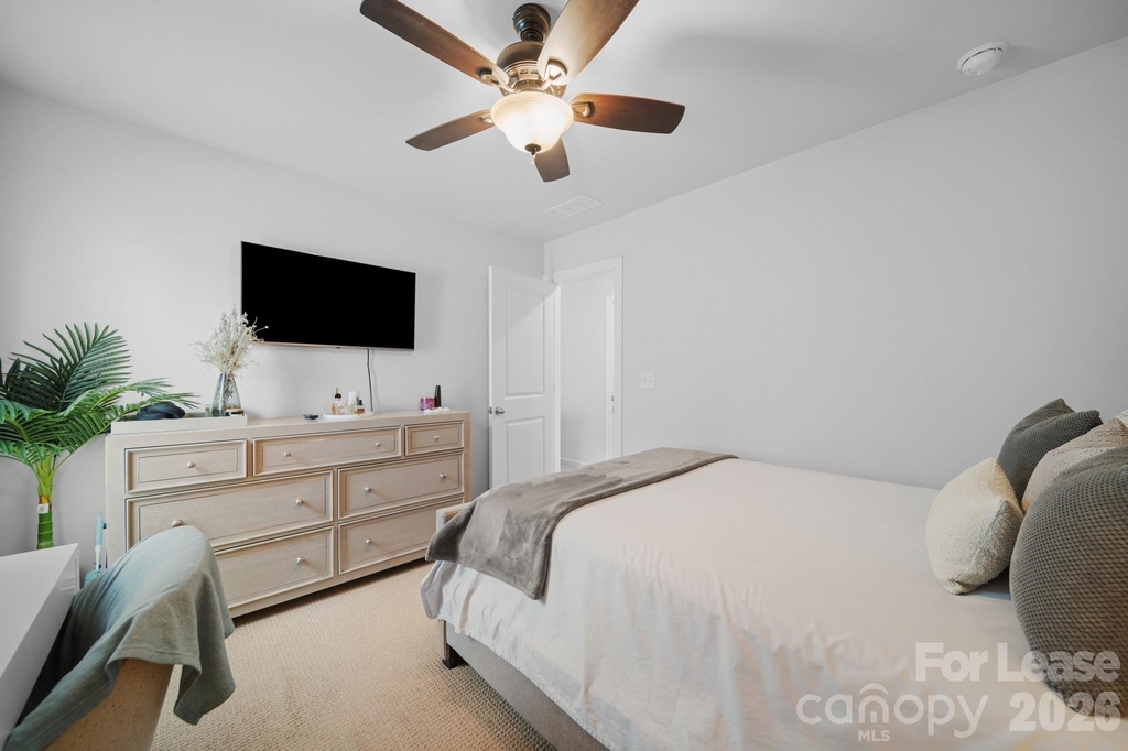 11913 Silverheel Lane - Photo 18