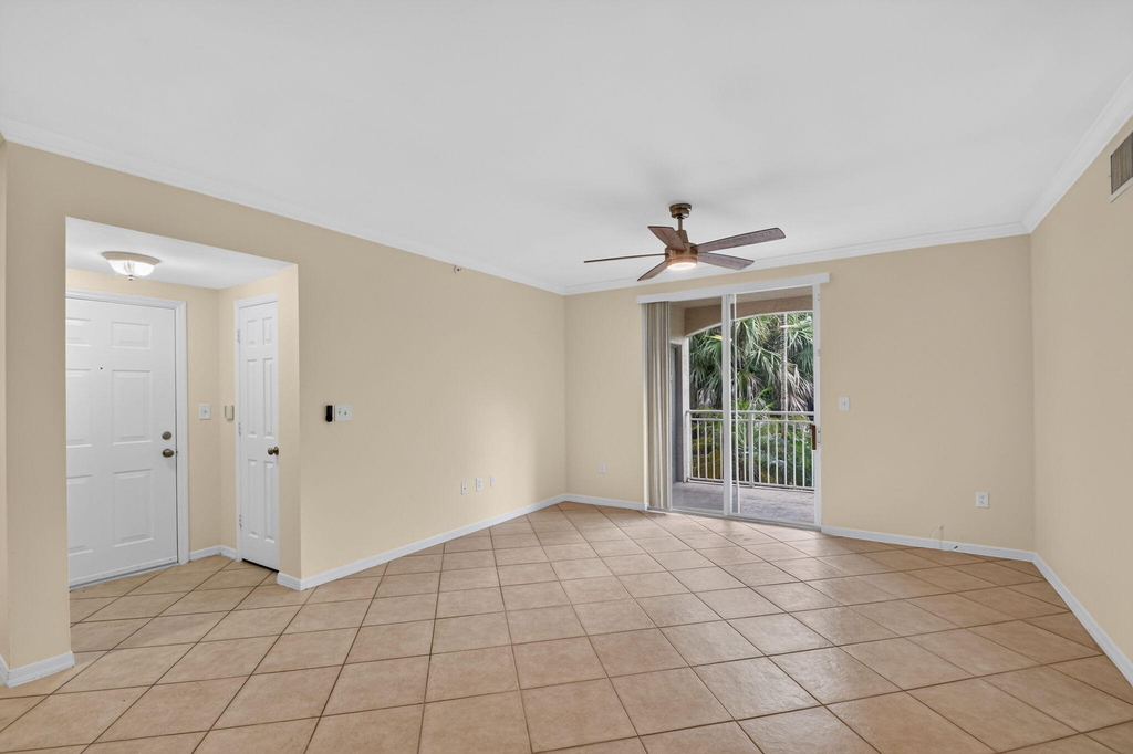 6370 Emerald Dunes Drive - Photo 4