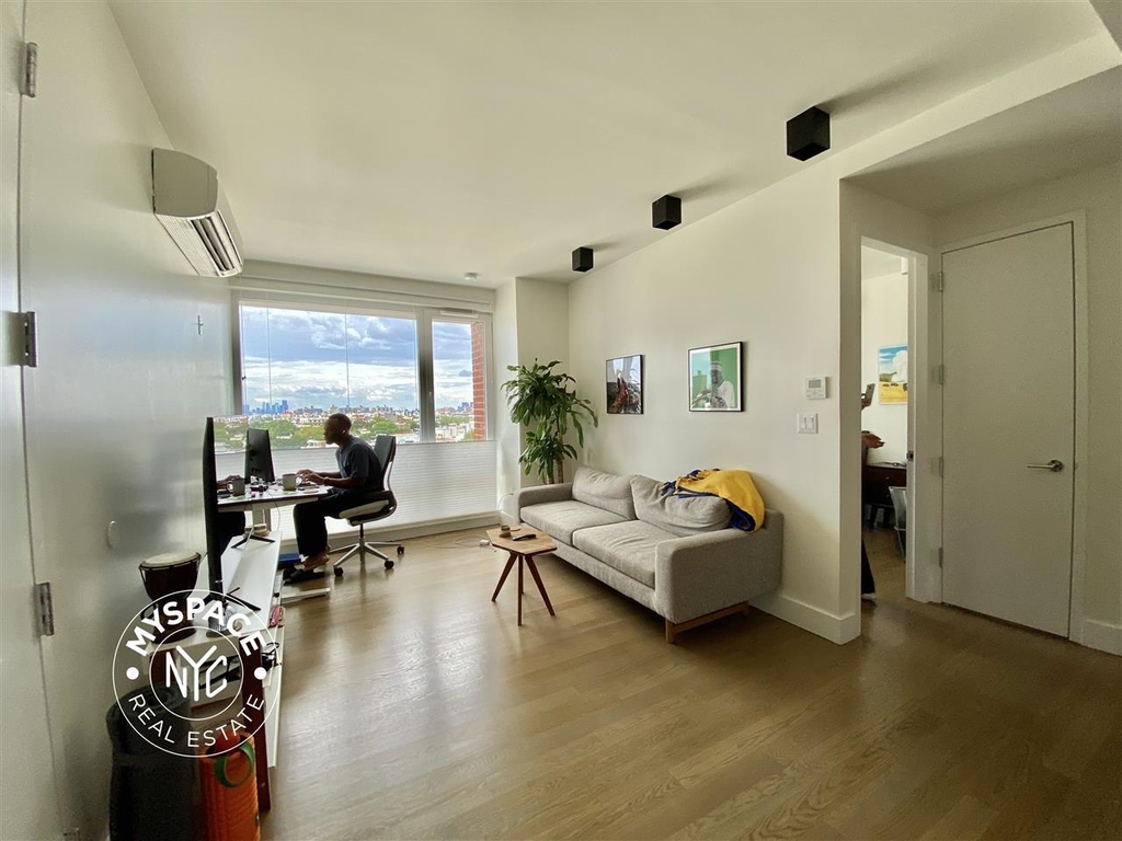 1068 Fulton Street - Photo 0