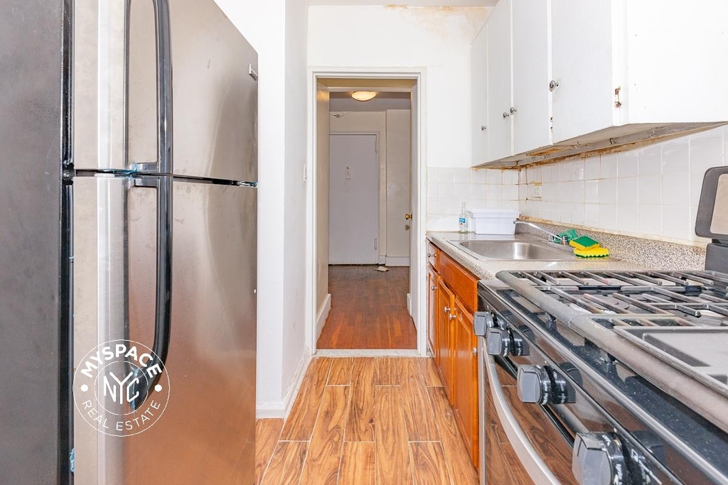 250 Clarkson Avenue - Photo 0