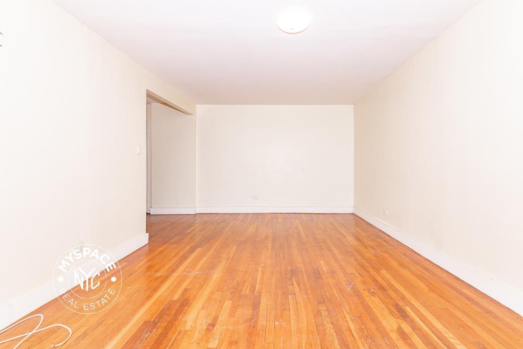 250 Clarkson Avenue - Photo 3