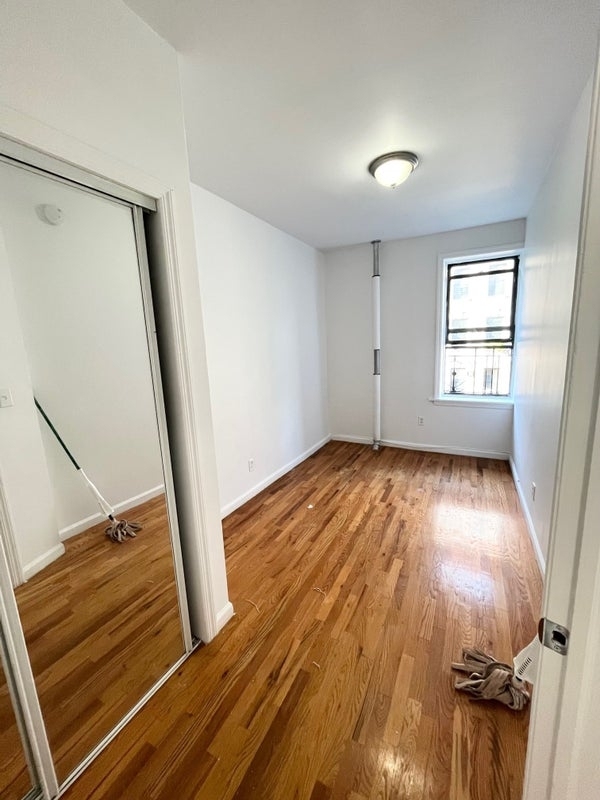 600 West 138th Street - Photo 5
