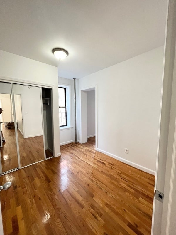 600 West 138th Street - Photo 4