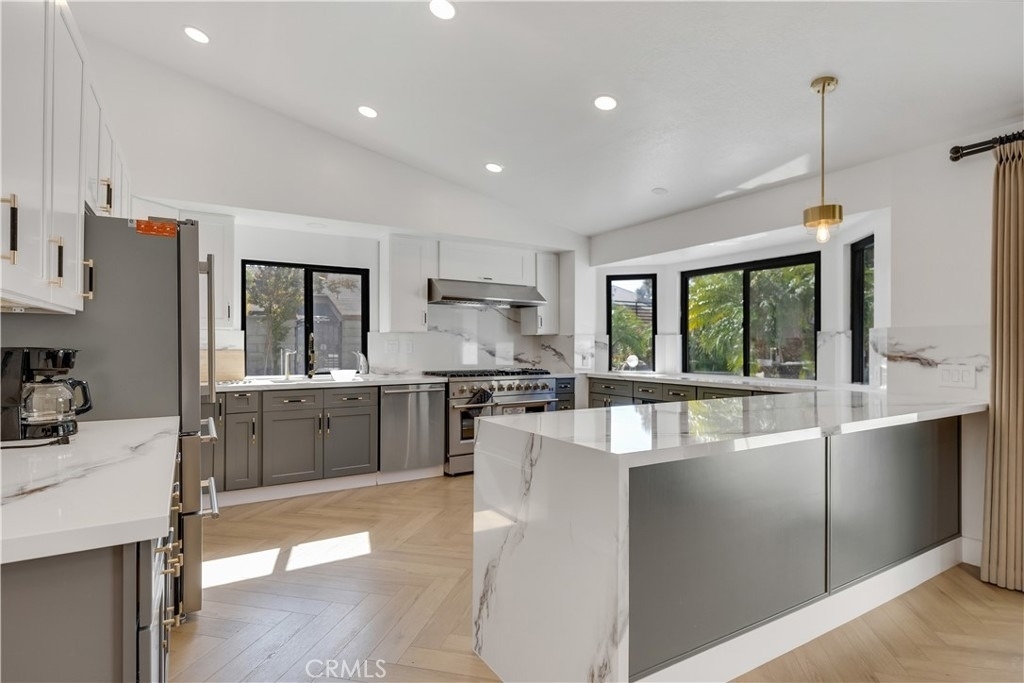 1107 N Short - Photo 10