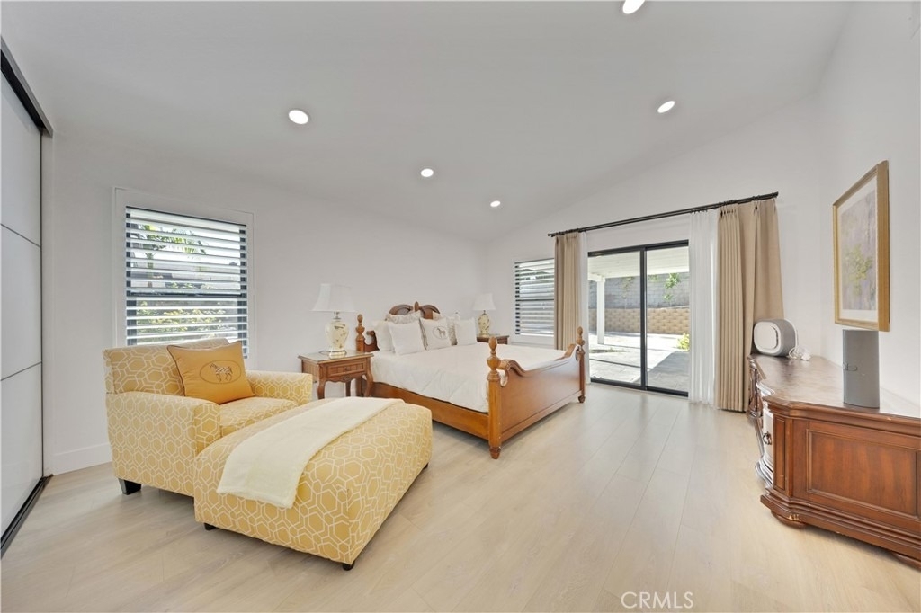 1107 N Short - Photo 18