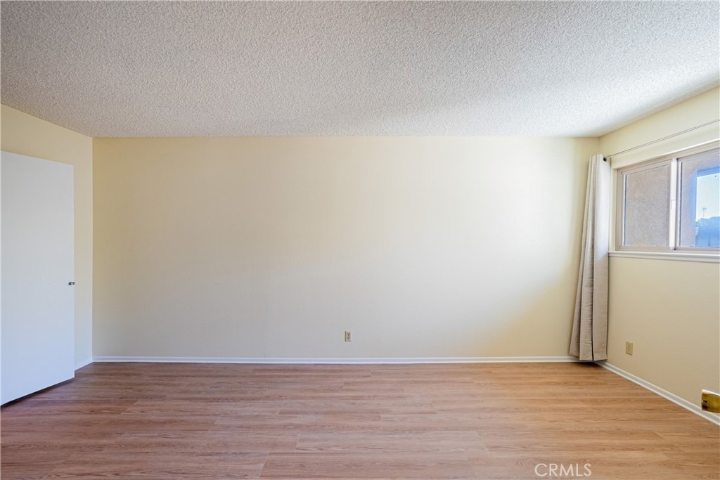 1008 Las Lomas Drive - Photo 11