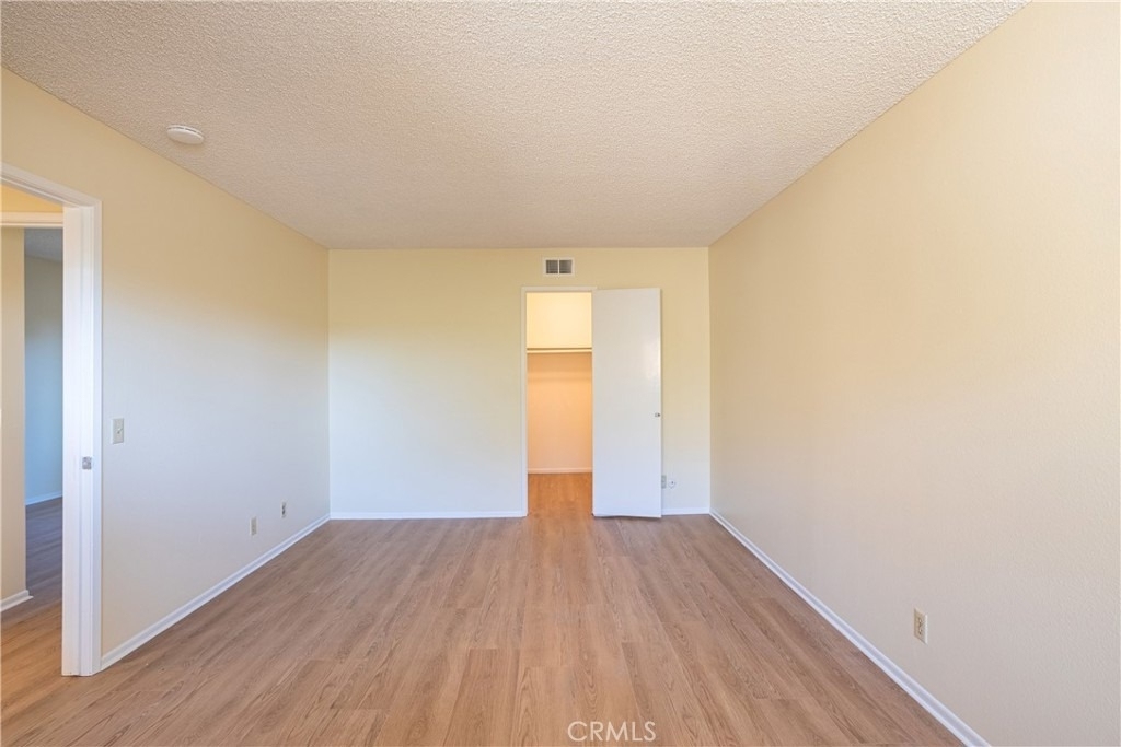 1008 Las Lomas Drive - Photo 9