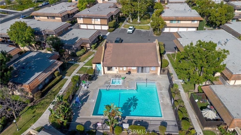 1008 Las Lomas Drive - Photo 12