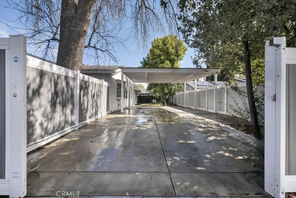 22736 Schoolcraft - Photo 29