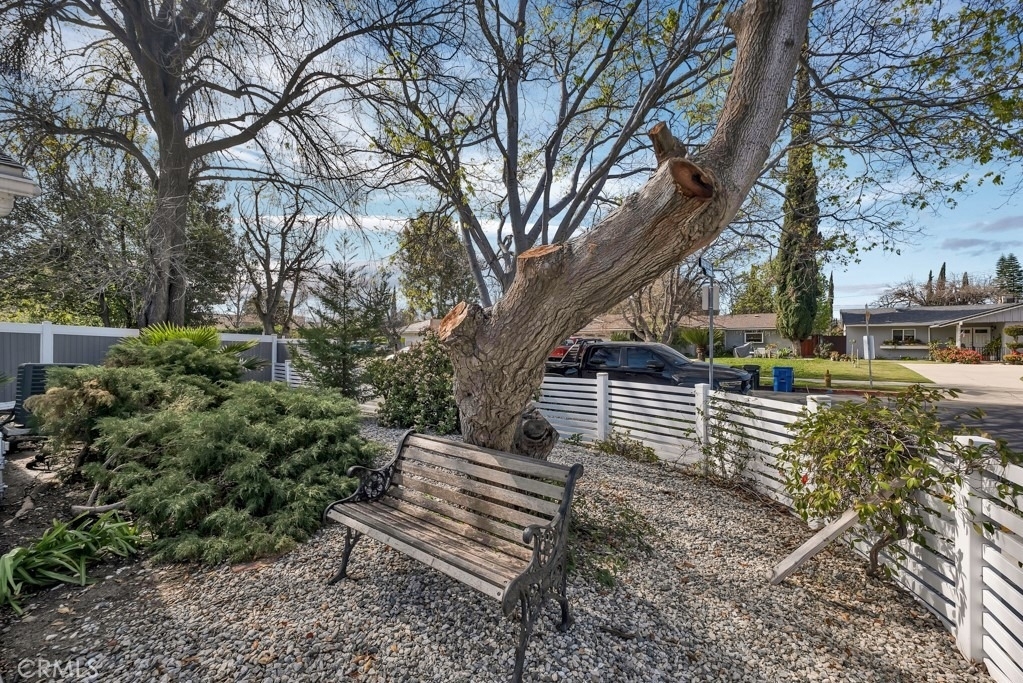 22736 Schoolcraft - Photo 31