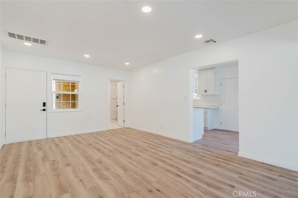 19427 Hart Street - Photo 10