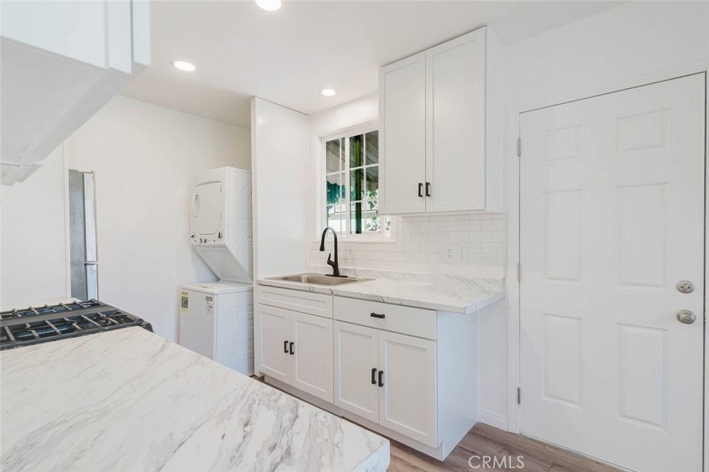 19427 Hart Street - Photo 13