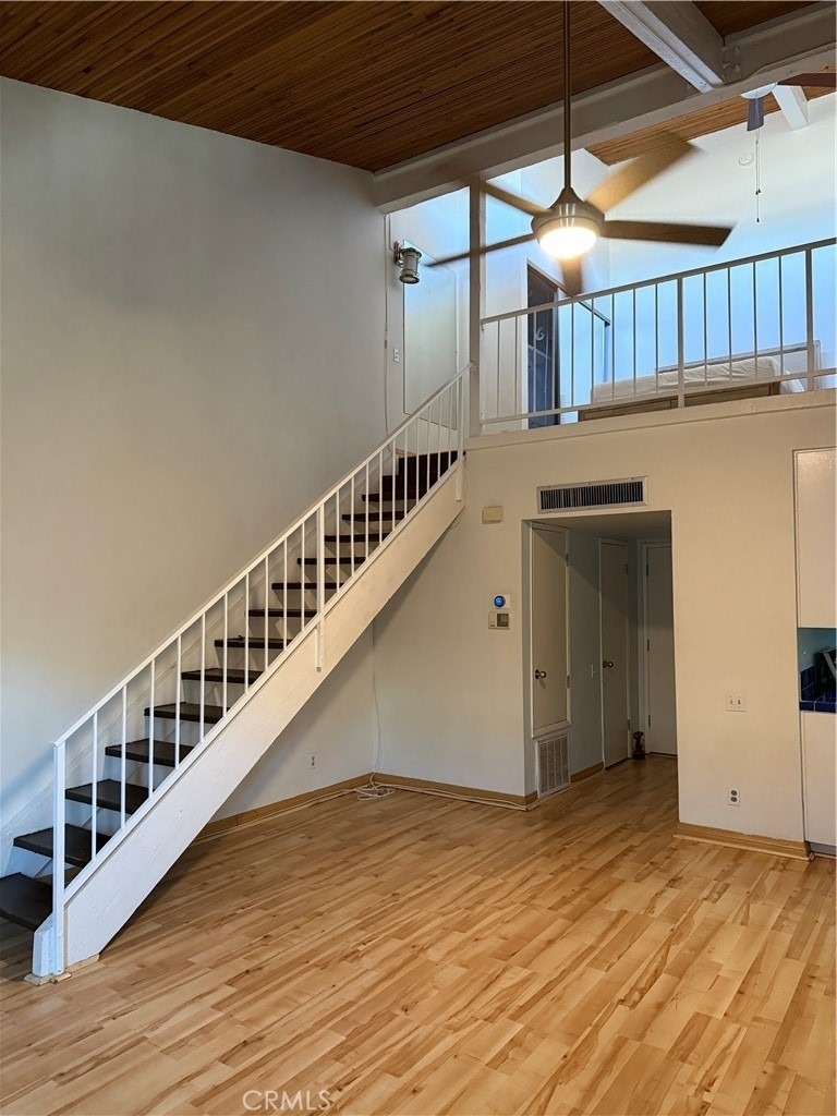 5460 White Oak - Photo 0