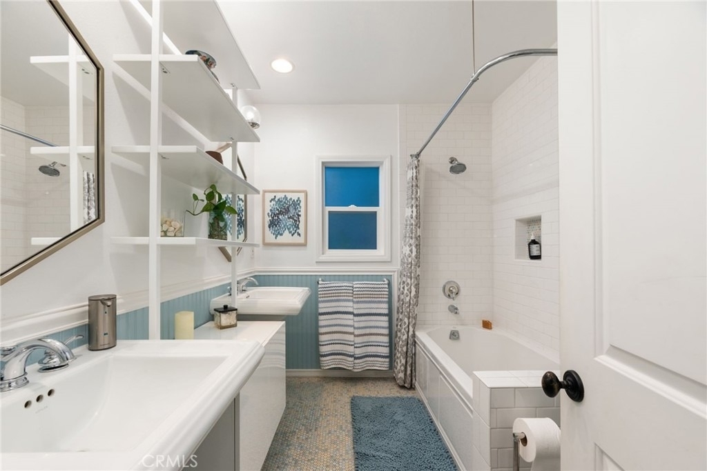 330 28th - Photo 11