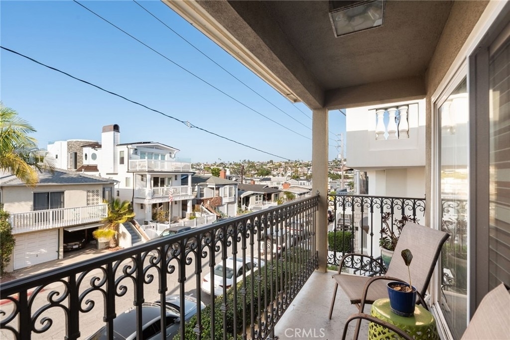 330 28th - Photo 16